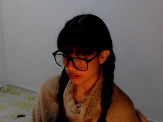 meganmiauu live cam on BongaCams