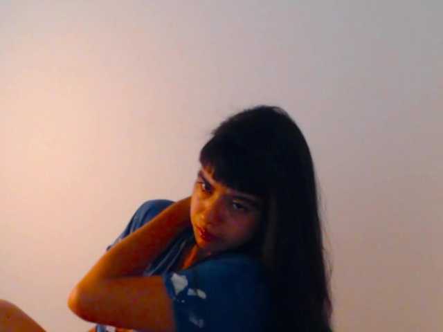 meganmiauu live cam on BongaCams