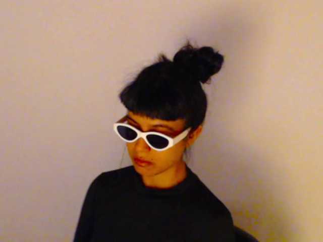 meganmiauu live cam on BongaCams