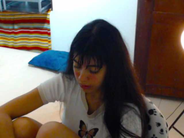 meganmiauu live cam on BongaCams