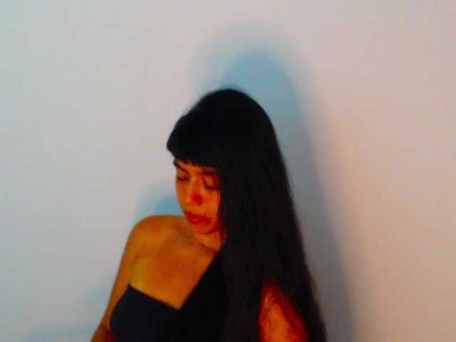 meganmiauu live cam on BongaCams