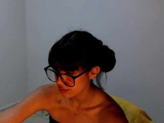 meganmiauu live cam on BongaCams