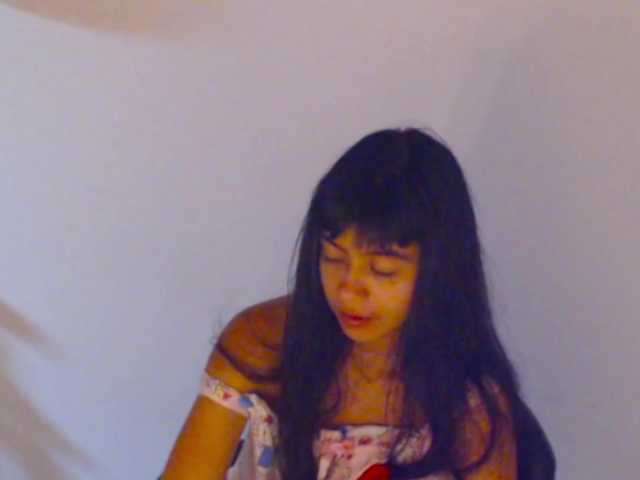 meganmiauu live cam on BongaCams