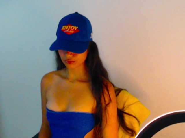 meganmiauu live cam on BongaCams