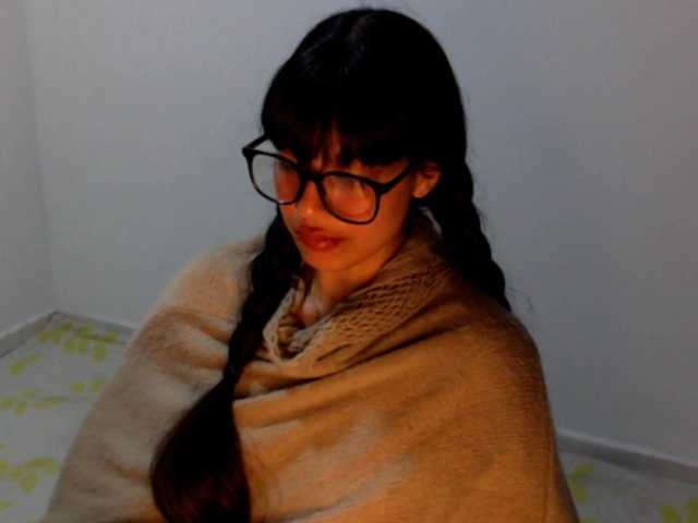 meganmiauu live cam on BongaCams