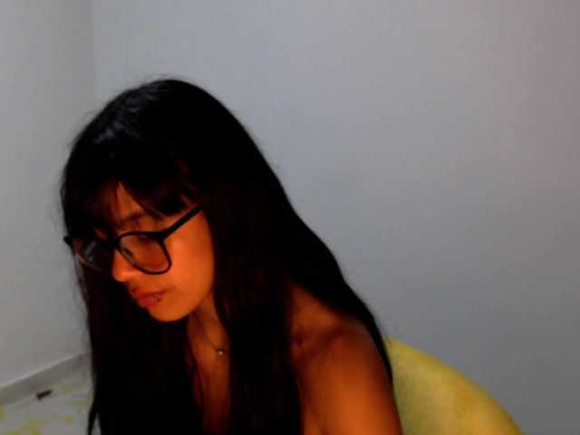 meganmiauu live sex