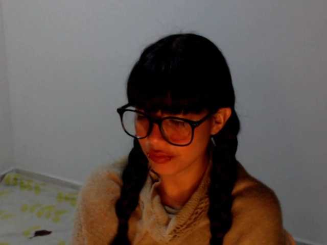 meganmiauu live cam on BongaCams