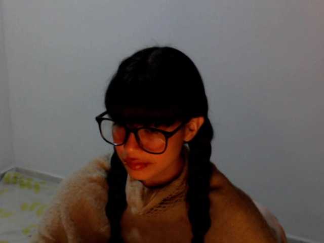 meganmiauu live cam on BongaCams