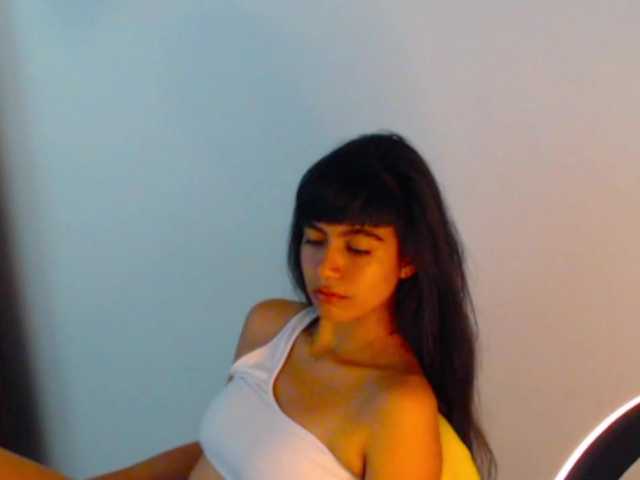 meganmiauu live cam on BongaCams