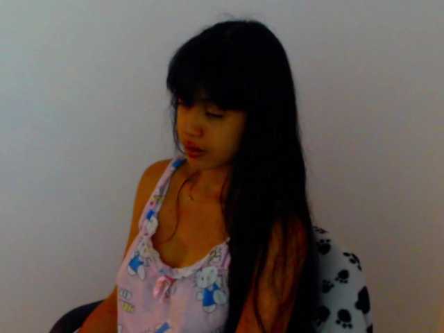 meganmiauu live webcam show