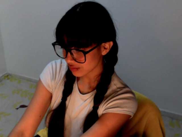 meganmiauu live cam on BongaCams