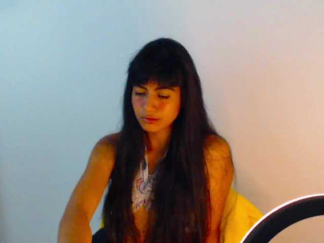 meganmiauu live cam on BongaCams