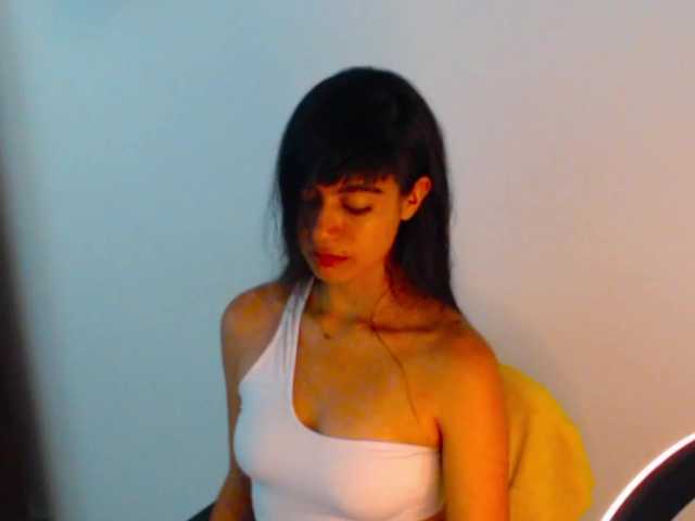 meganmiauu live cam on BongaCams