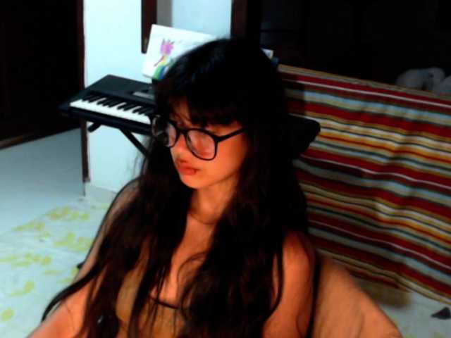 meganmiauu live cam on BongaCams