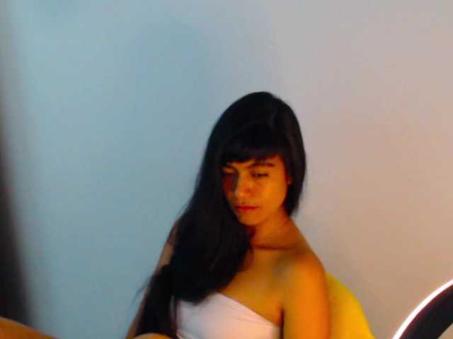 meganmiauu live cam on BongaCams