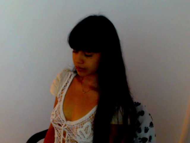 meganmiauu live webcam show