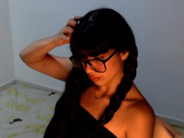 meganmiauu live cam on BongaCams