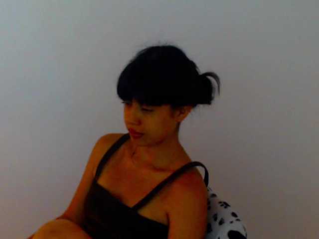meganmiauu live cam on BongaCams
