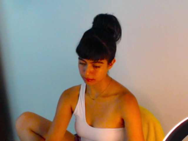meganmiauu live cam on BongaCams
