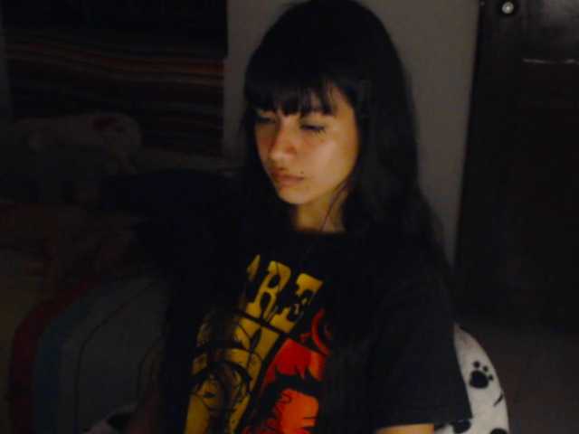 meganmiauu live cam preview