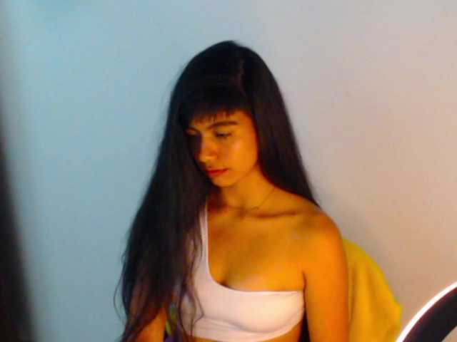 meganmiauu live cam on BongaCams