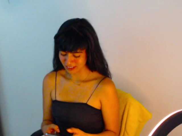 meganmiauu live cam on BongaCams