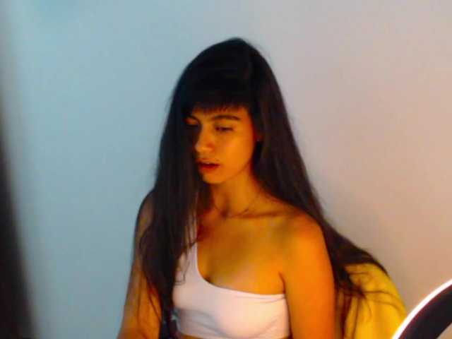 meganmiauu live cam on BongaCams