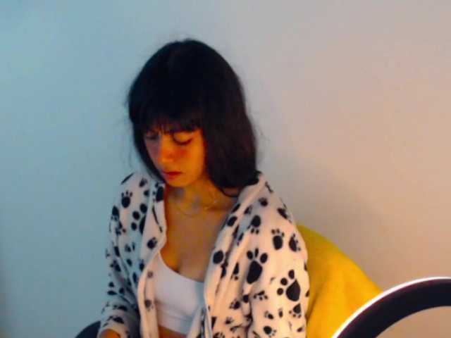 meganmiauu live cam on BongaCams