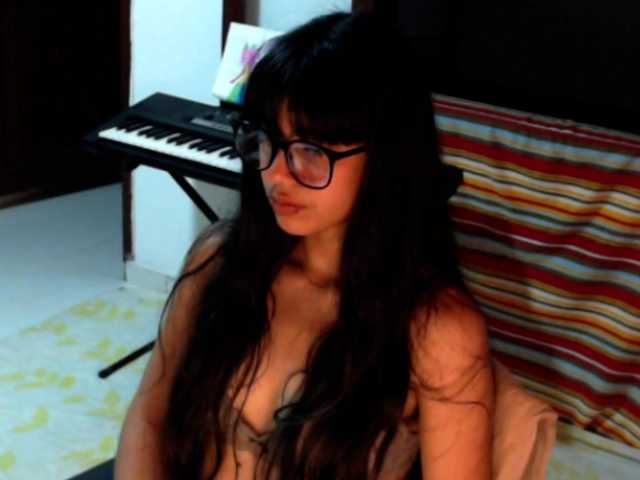 meganmiauu live cam on BongaCams