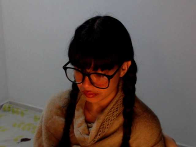 meganmiauu live cam on BongaCams