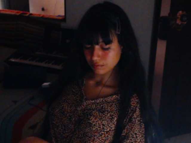 meganmiauu live cam