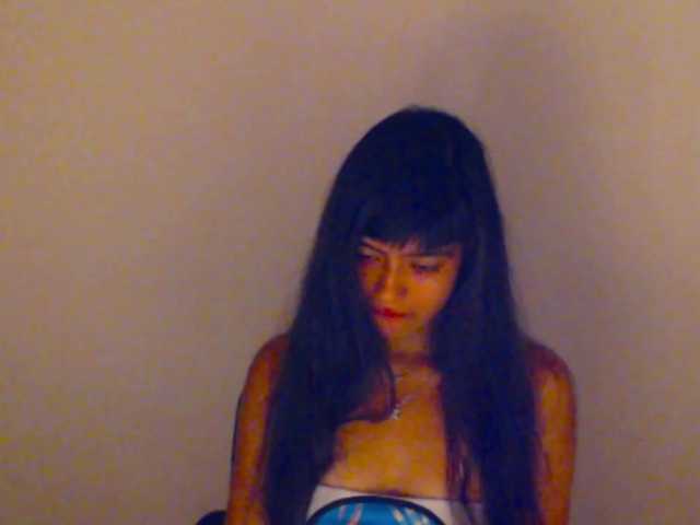 meganmiauu live cam on BongaCams