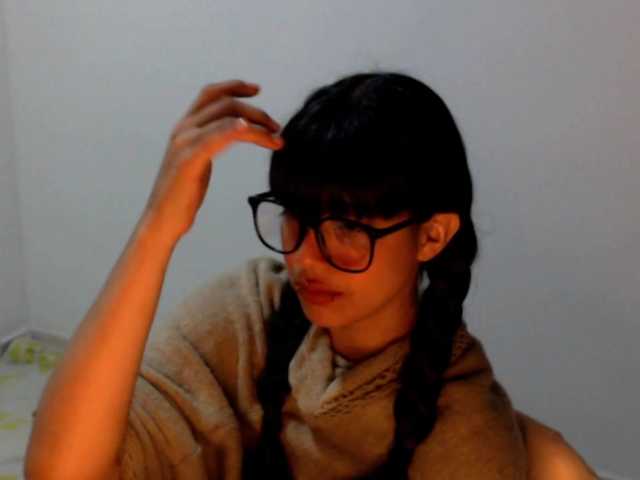 meganmiauu live cam on BongaCams