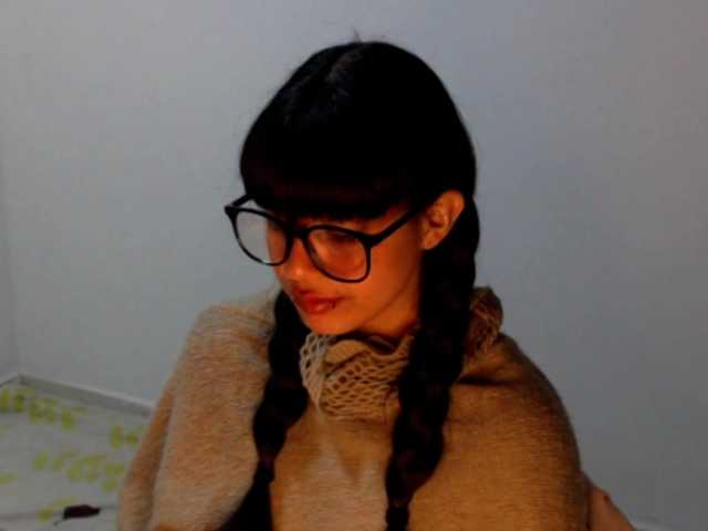 meganmiauu live cam on BongaCams