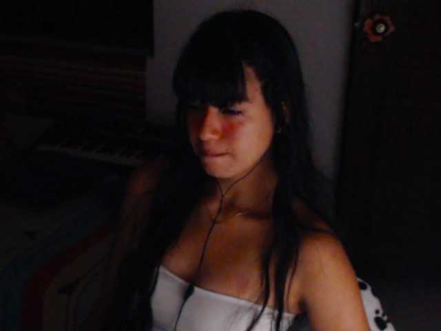 meganmiauu live cam preview