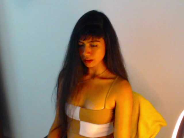 meganmiauu live cam on BongaCams