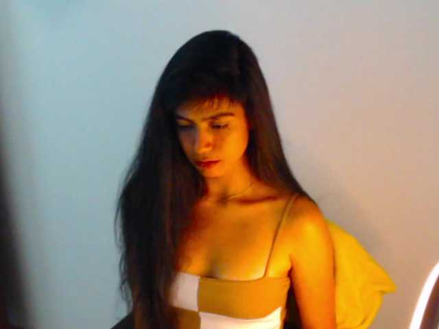 meganmiauu live cam on BongaCams