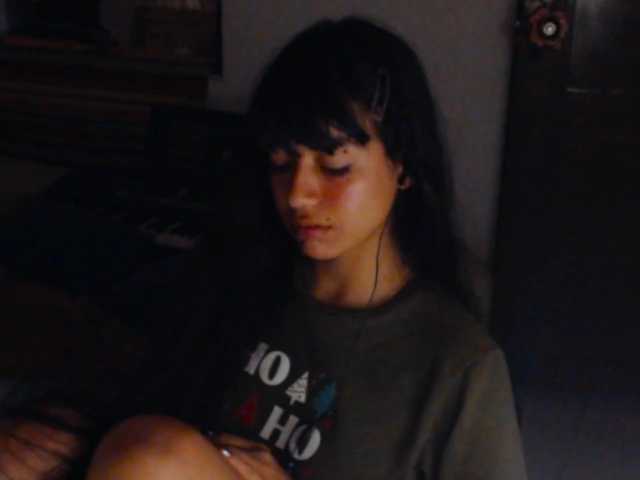 meganmiauu live cam preview