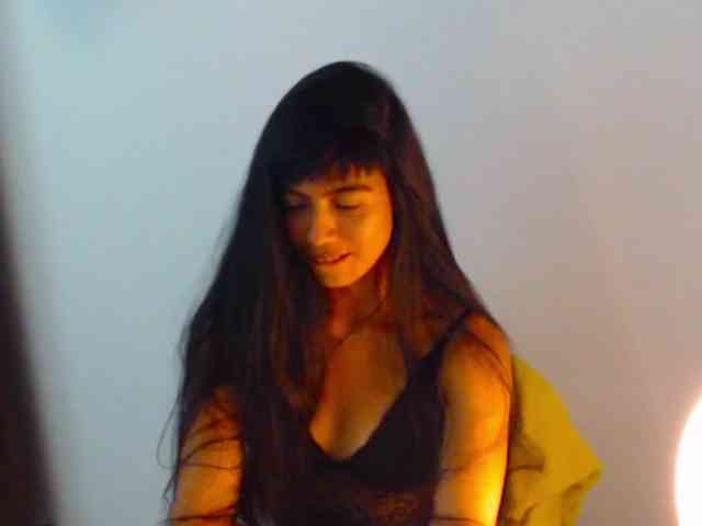 Model: meganmiauu