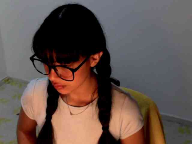 meganmiauu webcam