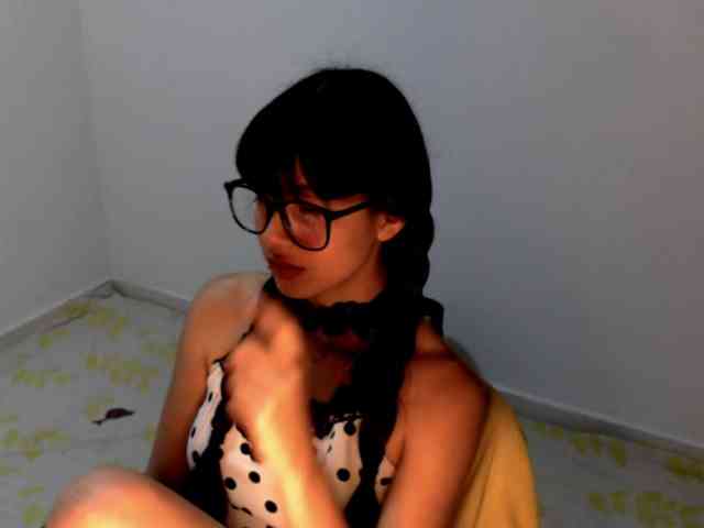 meganmiauu webcam