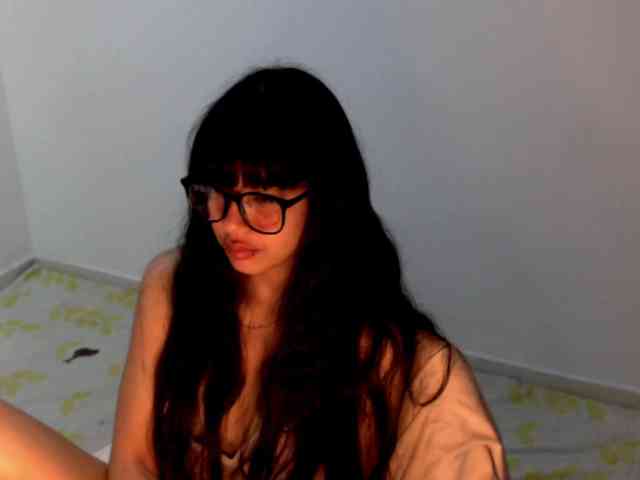 meganmiauu webcam