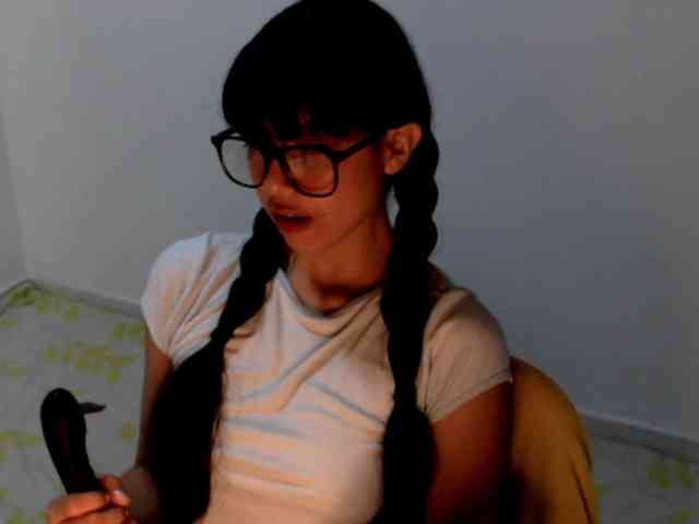 meganmiauu webcam