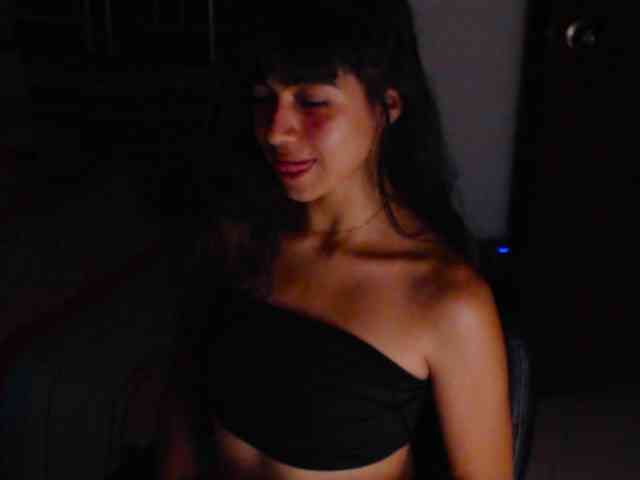meganmiauu webcam