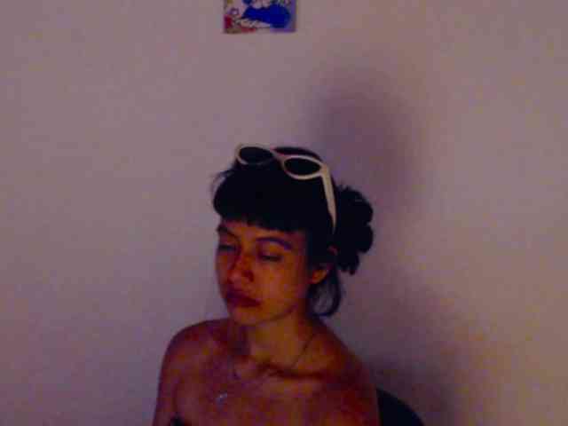 meganmiauu webcam