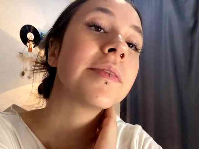 GiuseppinaJemmott webcam