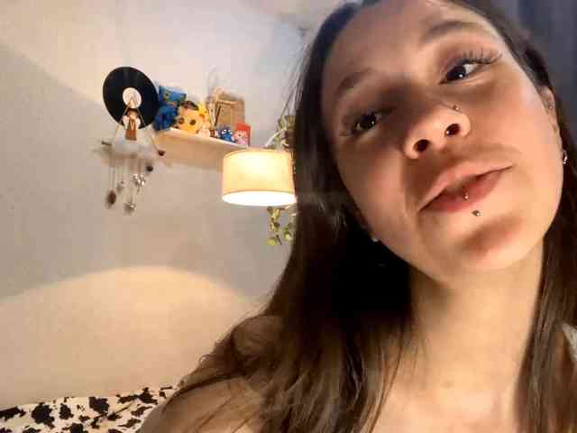 GiuseppinaJemmott webcam
