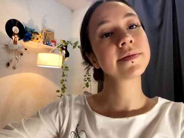 GiuseppinaJemmott webcam