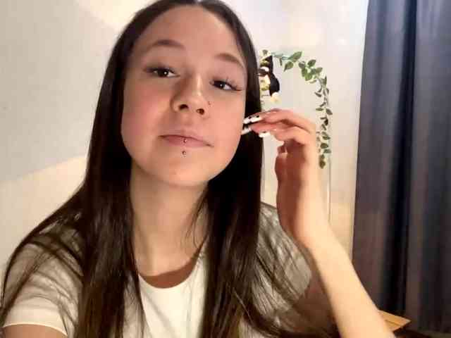GiuseppinaJemmott webcam