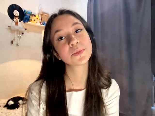 GiuseppinaJemmott webcam